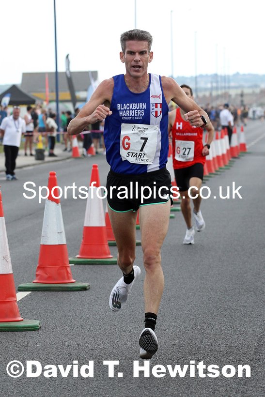 Senior mens 6 stage relay, 2021 Northern 6 and 4 Stage and Young Athletes Road Relays, Redcar. Photo: David T. Hewitson/Sports for All Pics
